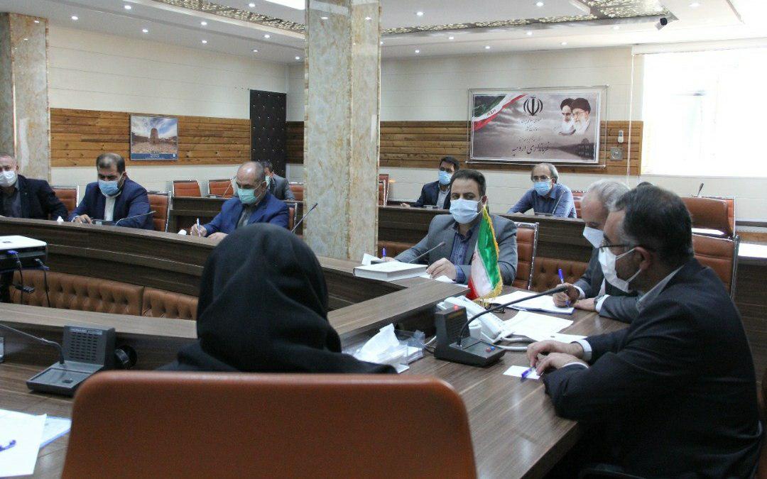 تاکید فرماندار ارومیه بر تامین نیازهای اولیه مناطق محروم