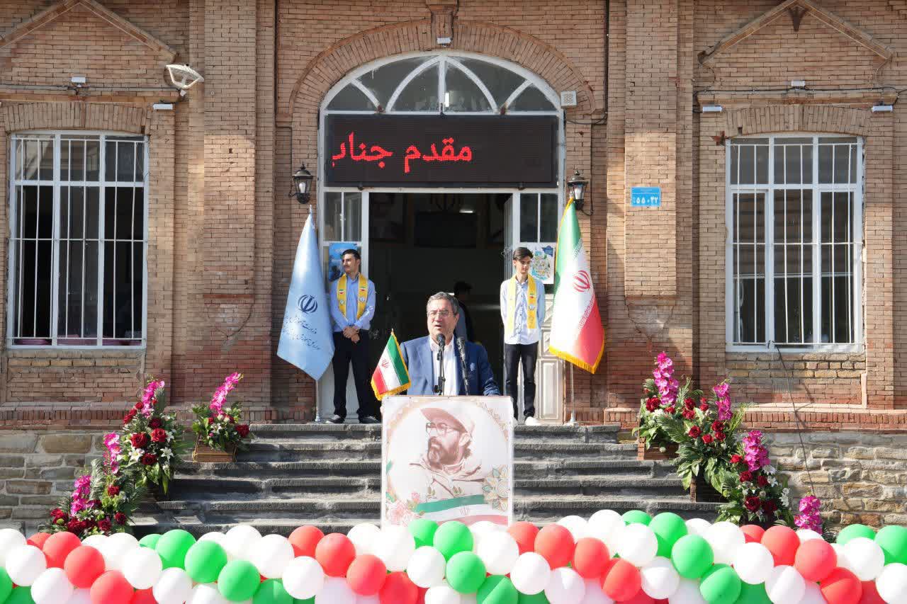 با حضور استاندار آذربایجانغربی انجام شد؛ آغاز سال تحصیلی جدید در آذربایجانغربی