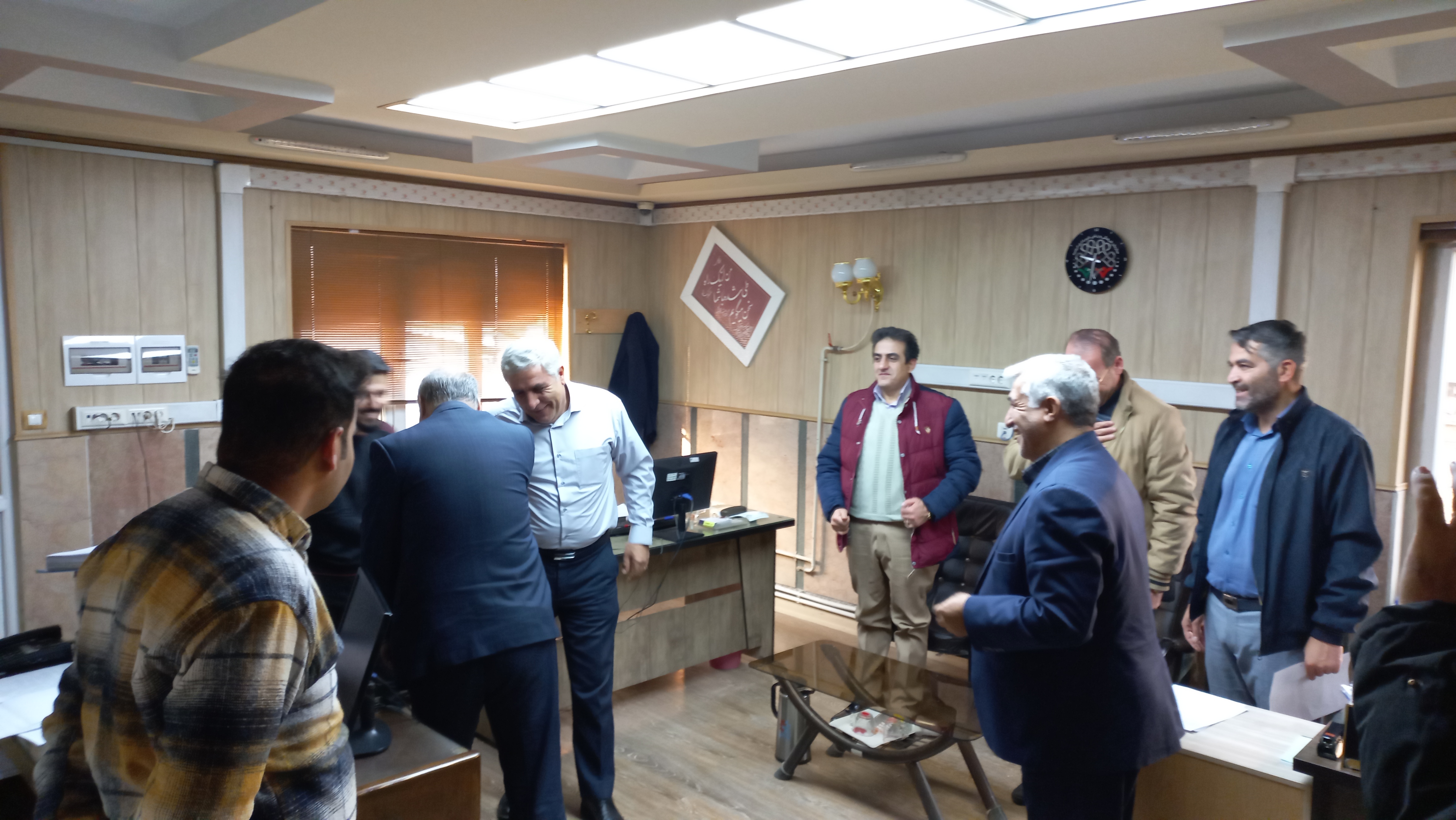 بازدید فرماندار شهرستان ارومیه از میدان میوه و تره بار