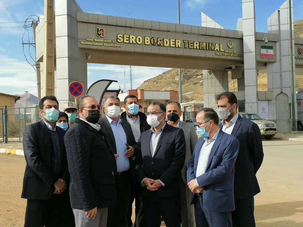 رسیدگی به مشکلات تردد ترانزیتی کالا در مرز سرو + تصاویر