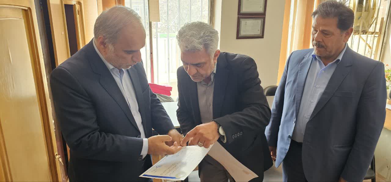 کارگران پیشران توسعه ومسائل اقتصادی هستند + تصاویر