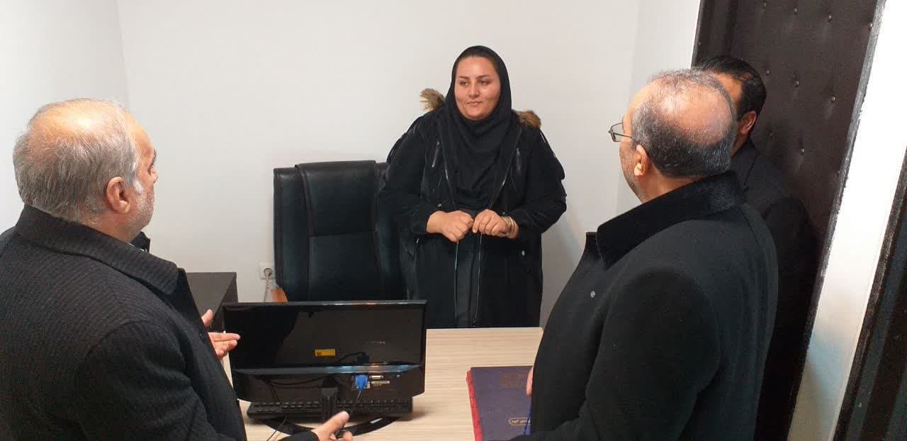 حضور فرماندار شهرستان در اداره راهداری وحمل ونقل جاده ای شهرستان