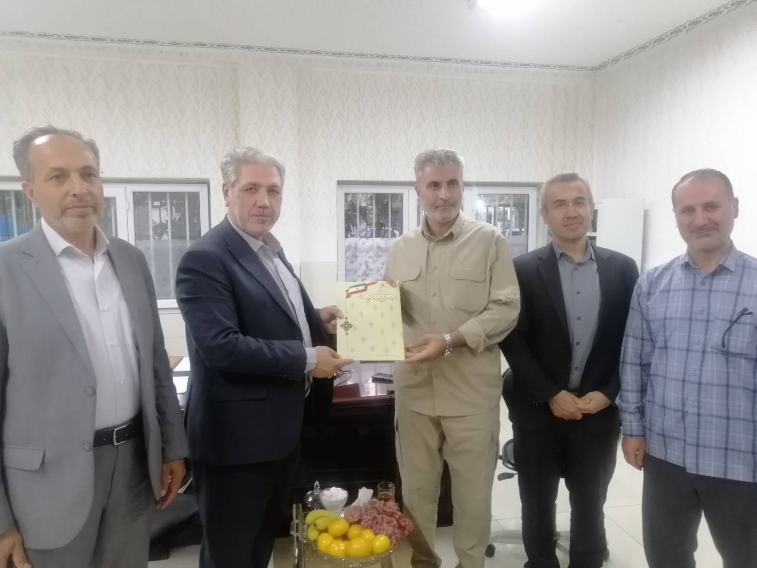 گزارش تصویری؛ دیدار فرماندار ارومیه با فرماندهان انتظامی و هنگ مرزی شهرستان