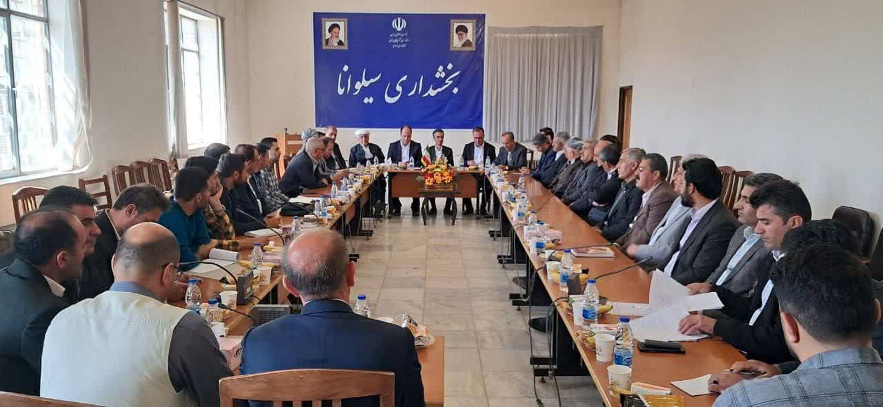 دیدار و گفتگوی فرماندار ارومیه با سرعشیره ها و انجام تمهیدات لازم برای کوچ دامداران به مناطق ییلاقی