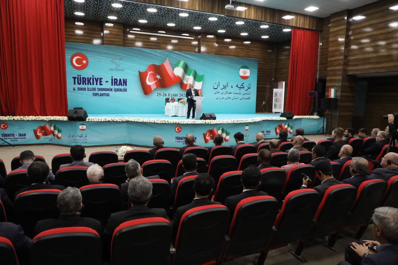 نتایج نشست استانهای مرزی ایران و ترکیه بسیار مثبت بود