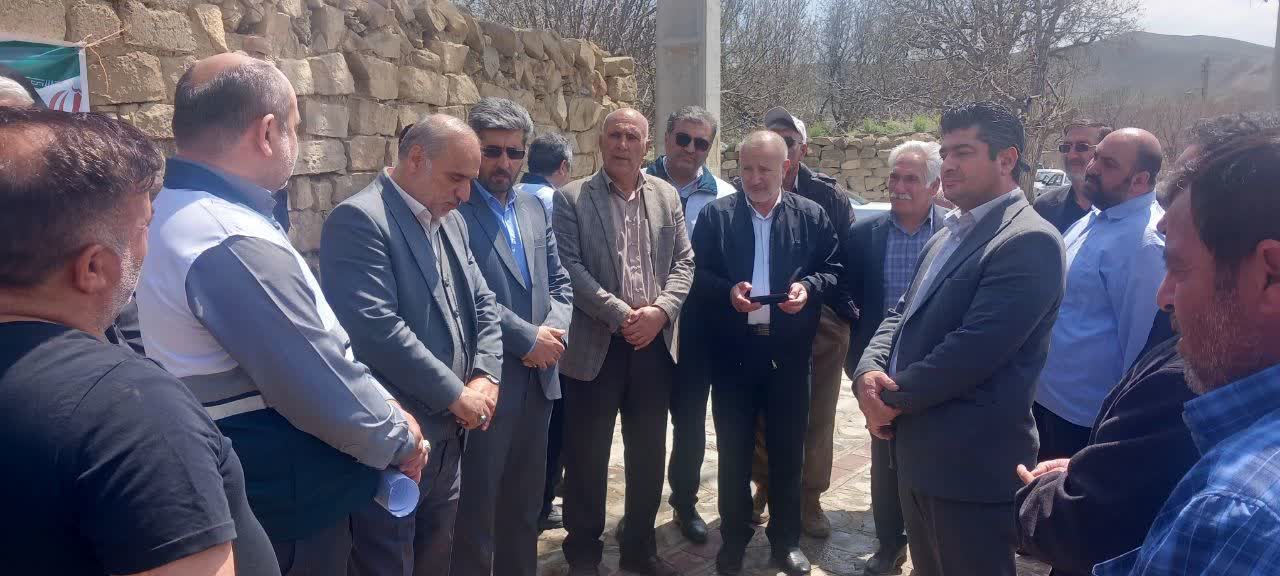 دیدار خانواده شهدا روحیه خدمتگزاری در مسئولان را تقویت می کند + تصاویر
