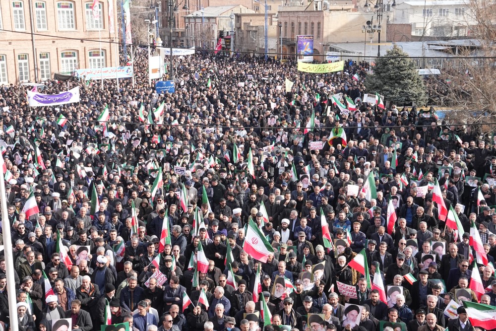 آلبوم تصویری / برگزاری تجمع بزرگ مردم و مسئولان آذربایجان غربی برای محکومیت اغتشاشات اخیر