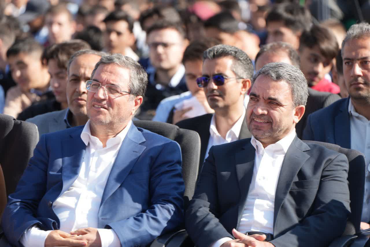 با حضور استاندار آذربایجانغربی انجام شد؛ آغاز سال تحصیلی جدید در آذربایجانغربی