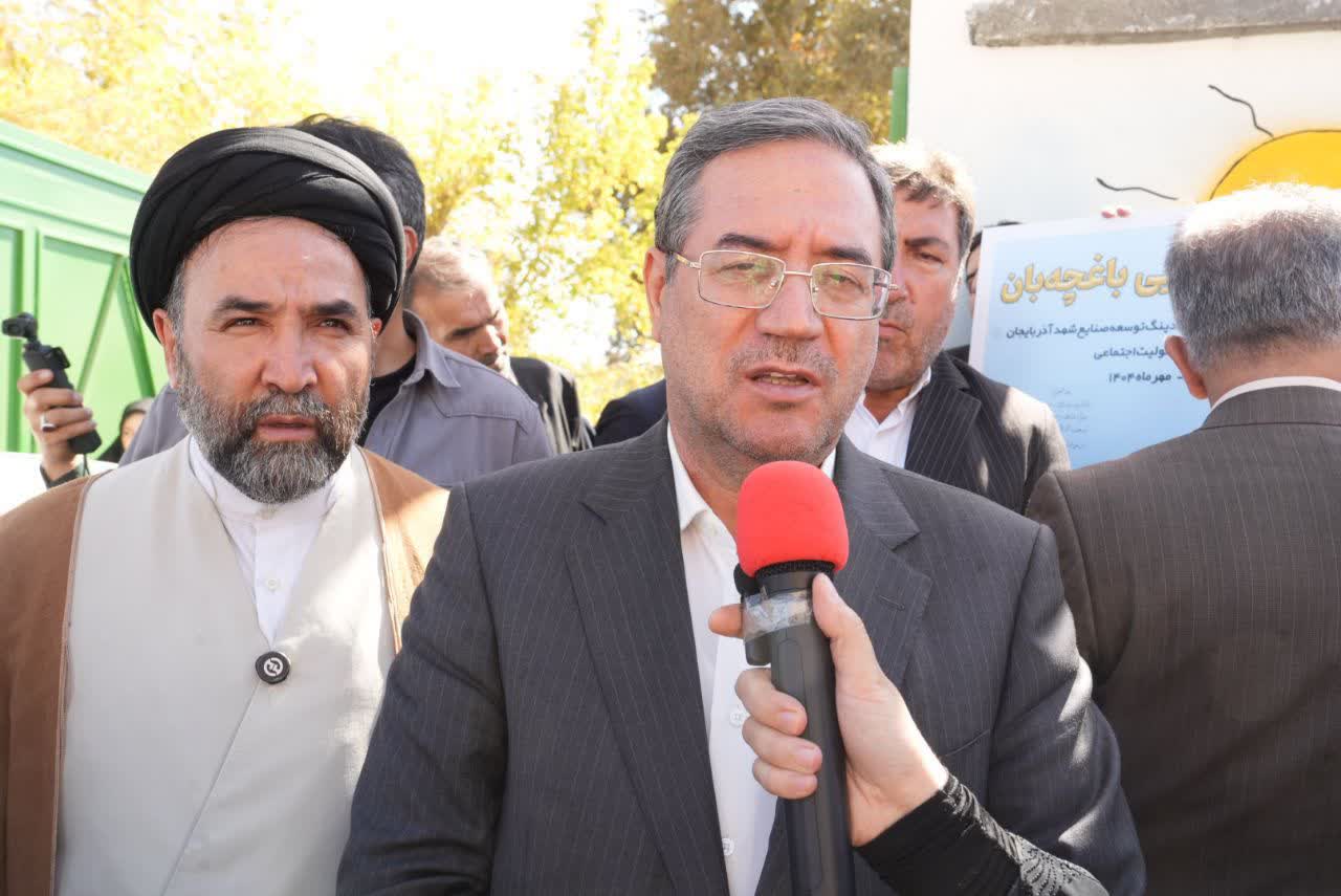 با حضور استاندار آذربایجانغربی انجام شد؛ بهرهبرداری از یک باب مدرسه 10 کلاسه استثنایی در شهر نوشین شهر بخش نازلو