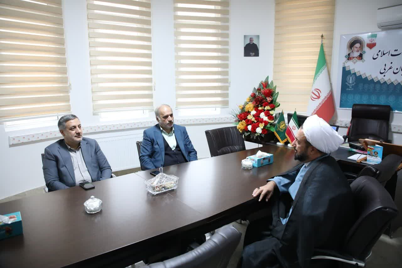 دکتر عماری دیدار فرماندار شهرستان ارومیه با حجت الاسلام ناصر آقایی رئیس شورای هماهنگی تبلیغات اسلامی آذربایجان غربی
