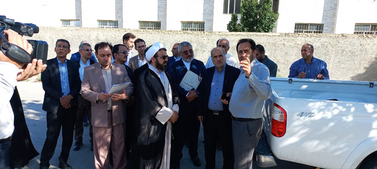 بازدید فرماندار شهرستان ارومیه از روستای قولنجی