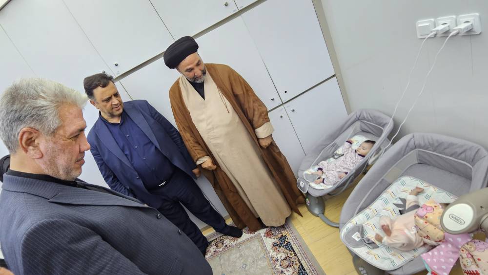 گزارش تصویری | فرماندار ارومیه در شیرخوارگاه مهر