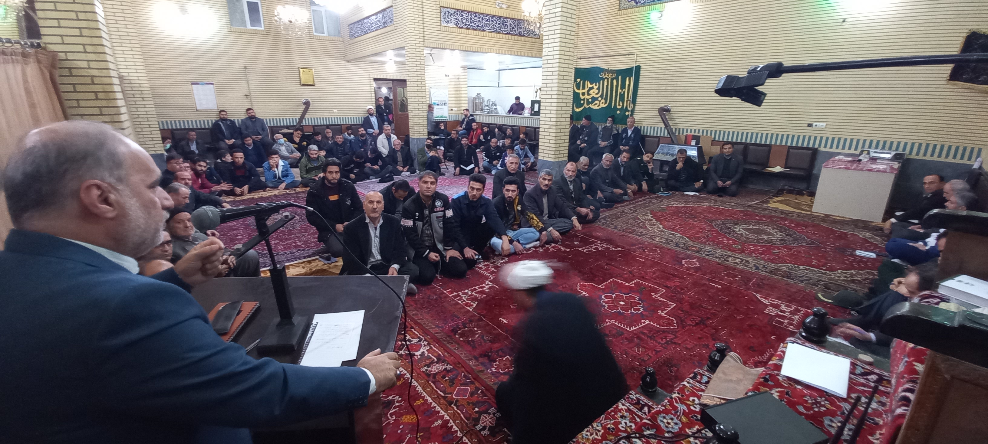 باحضور فرماندار ، مسائل و مشکلات منطقه 2 بررسی شد + عکس
