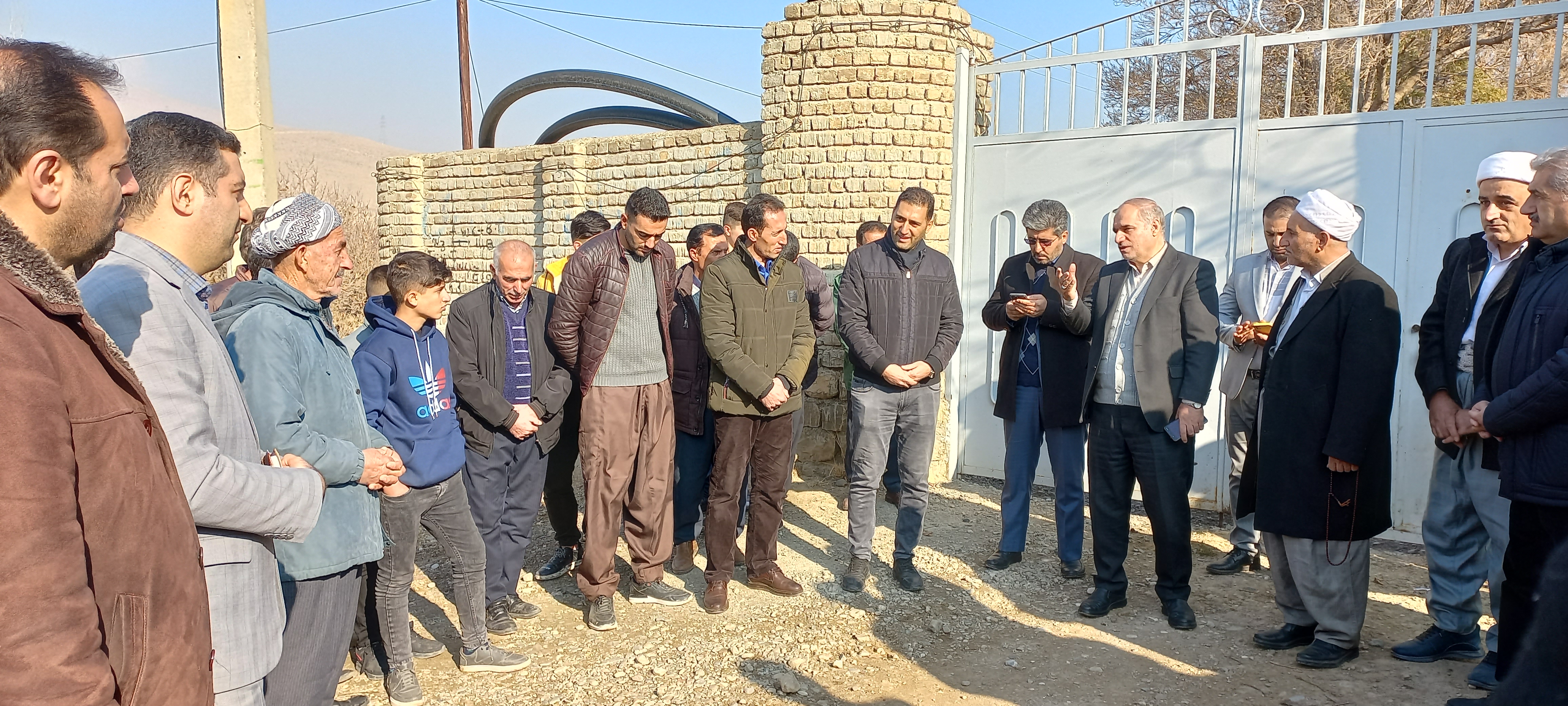 بازدید میدانی فرماندار شهرستان ارومیه از روستای ورمزیار