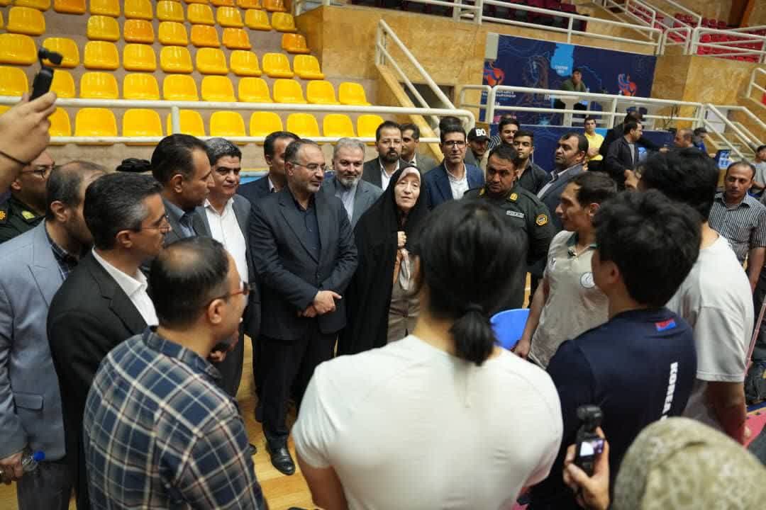 بازدید سرپرست معاون سیاسی و اجتماعی استانداری آذربایجانغربی از روند آمادهسازی محل برگزاری مسابقات آسیایی ورزشهای زورخانهای و کشتی پهلوانی در ارومیه