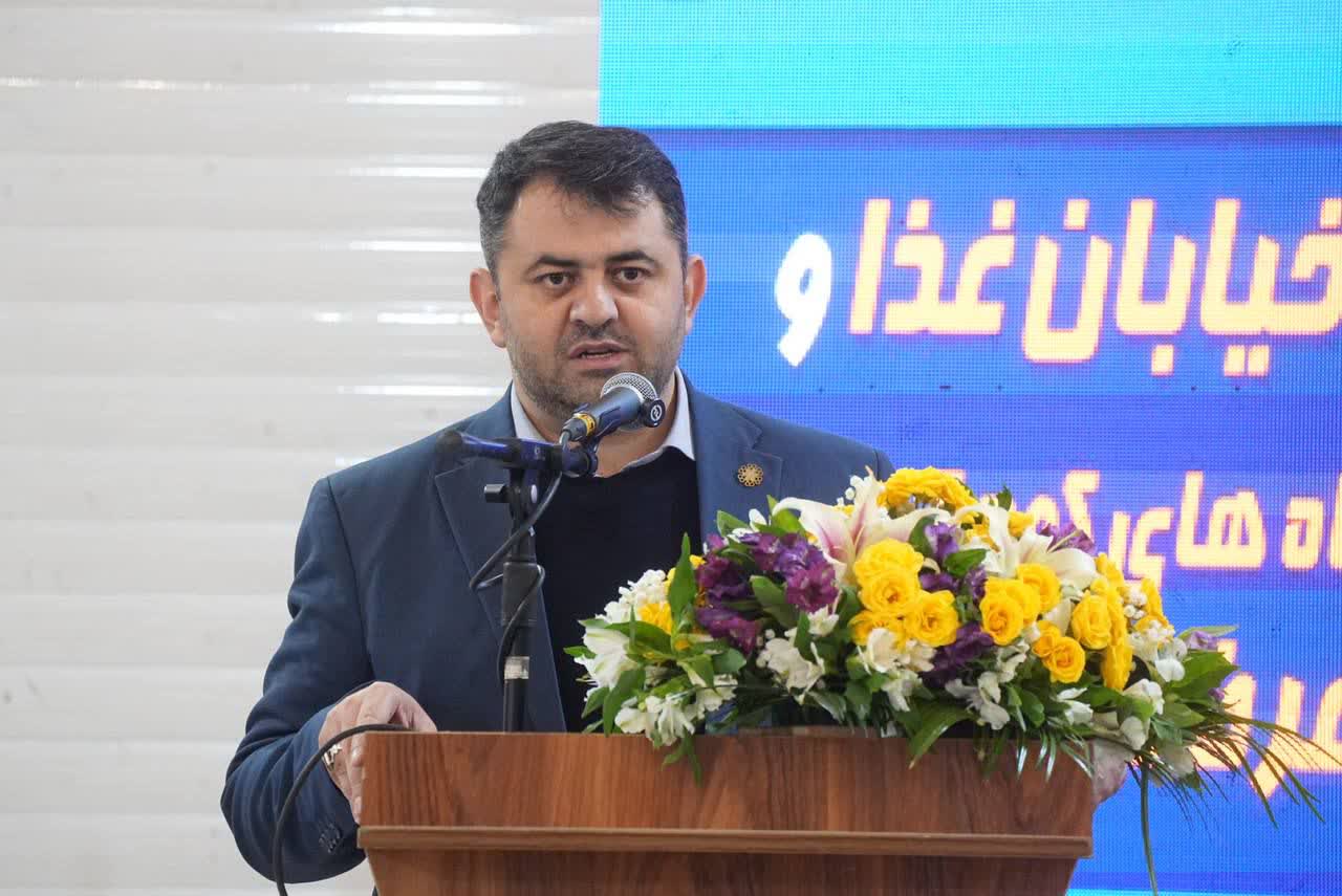 برگزاری آیین آغاز عملیات اجرایی پروژه‌های سرمایه‌گذاری جایگاه‌های کوچک‌مقیاس عرضه سوخت و خیابان غذا در ارومیه