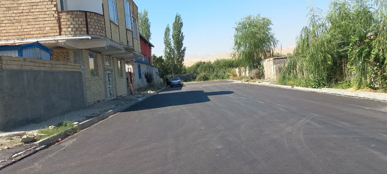 بازدید فرماندار شهرستان ارومیه از پروژه عمرانی روستایی بخش مرکزی