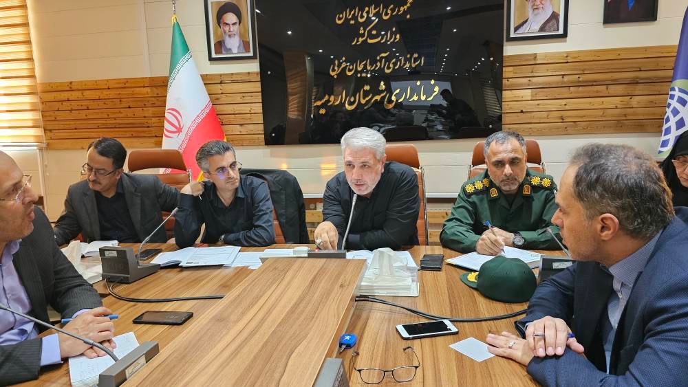 فرماندار ارومیه: اجرای مصوبات مدیریت محلهمحوری با جدیت در دستور کار دستگاههای اجرایی قرار گیرد