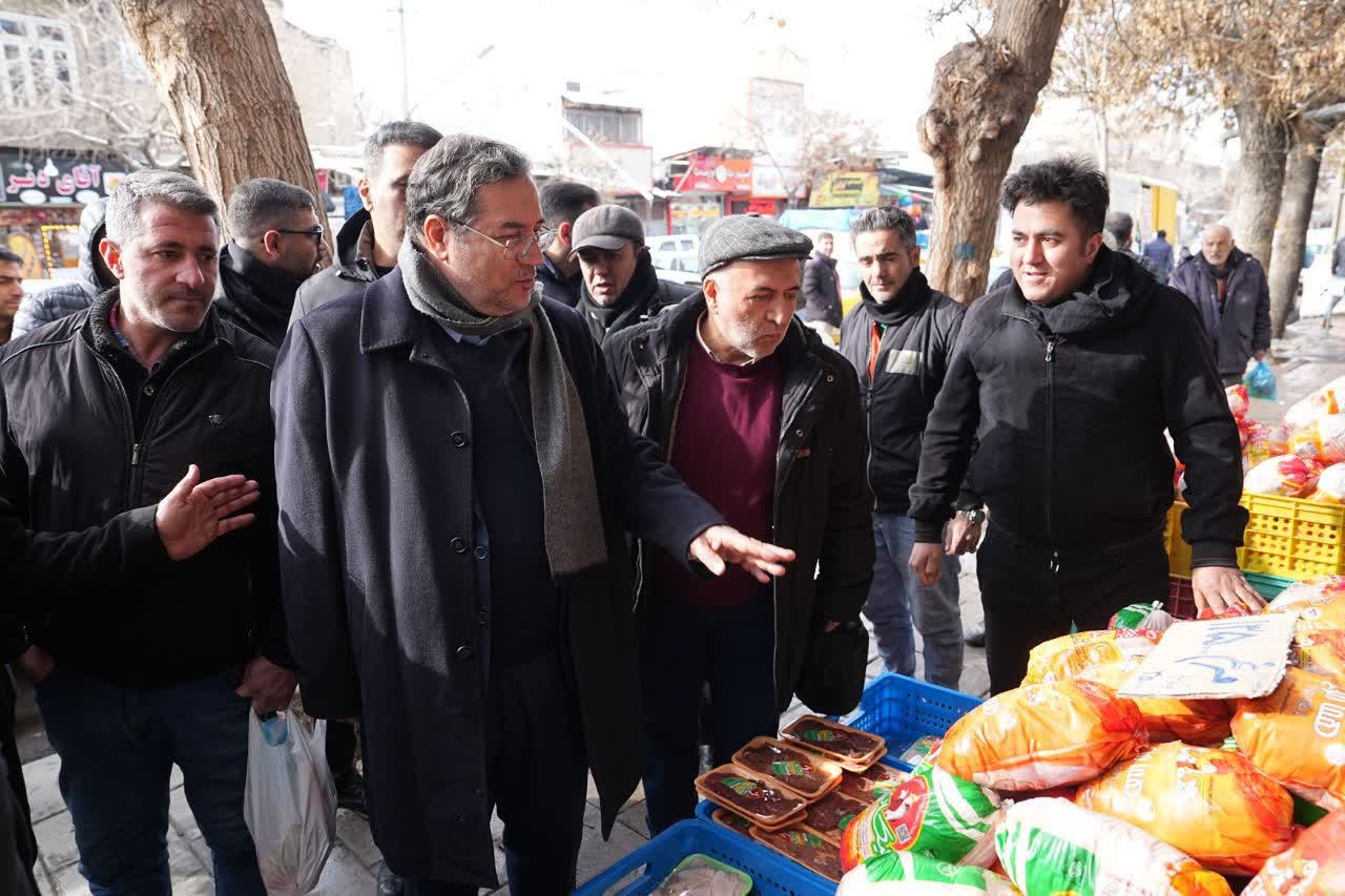 بازدید استاندار آذربایجان‌غربی از بازار ارومیه