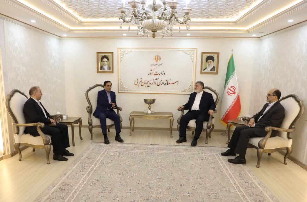 دیدار معاون امور استانهای صدا و سیمای جمهوری اسلامی ایران با استاندار آذربایجانغربی
