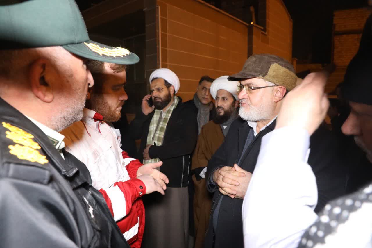 حضور استاندار آذربایجانغربی در مناطق زلزله زده شهرستان خوی