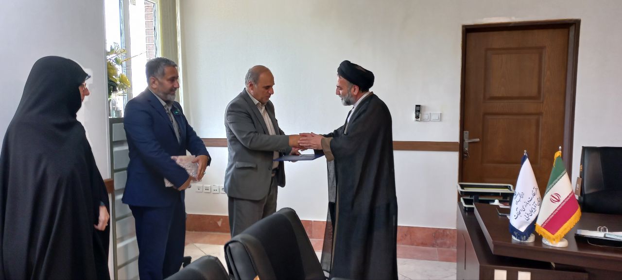 دیدار فرماندار شهرستان ارومیه با رئیس دفتر نظارت و بازرسی انتخابات استان