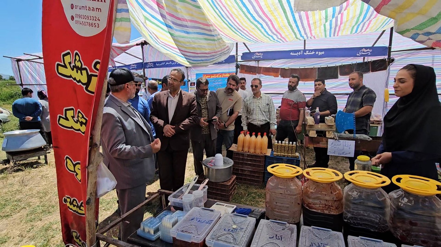 بازدید فرماندار ارومیه از جشنوارههای فرهنگی، هنری و ورزشی روستایی در صومای برادوست و بخش مرکزی