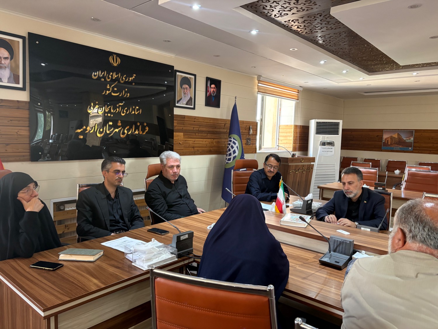 ملاقات مردمی فرماندار ارومیه با شهروندان برگزار شد
