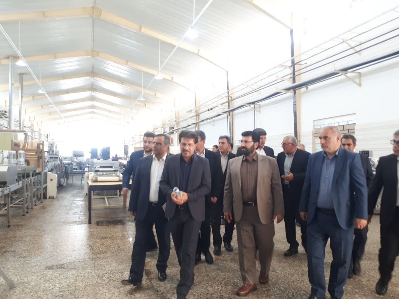 بازدید معاون هماهنگی امور اقتصادی استاندار آذربایجان غربی و فرماندار شهرستان ارومیه از دو شرکت تولیدی و صنعتی در ارومیه