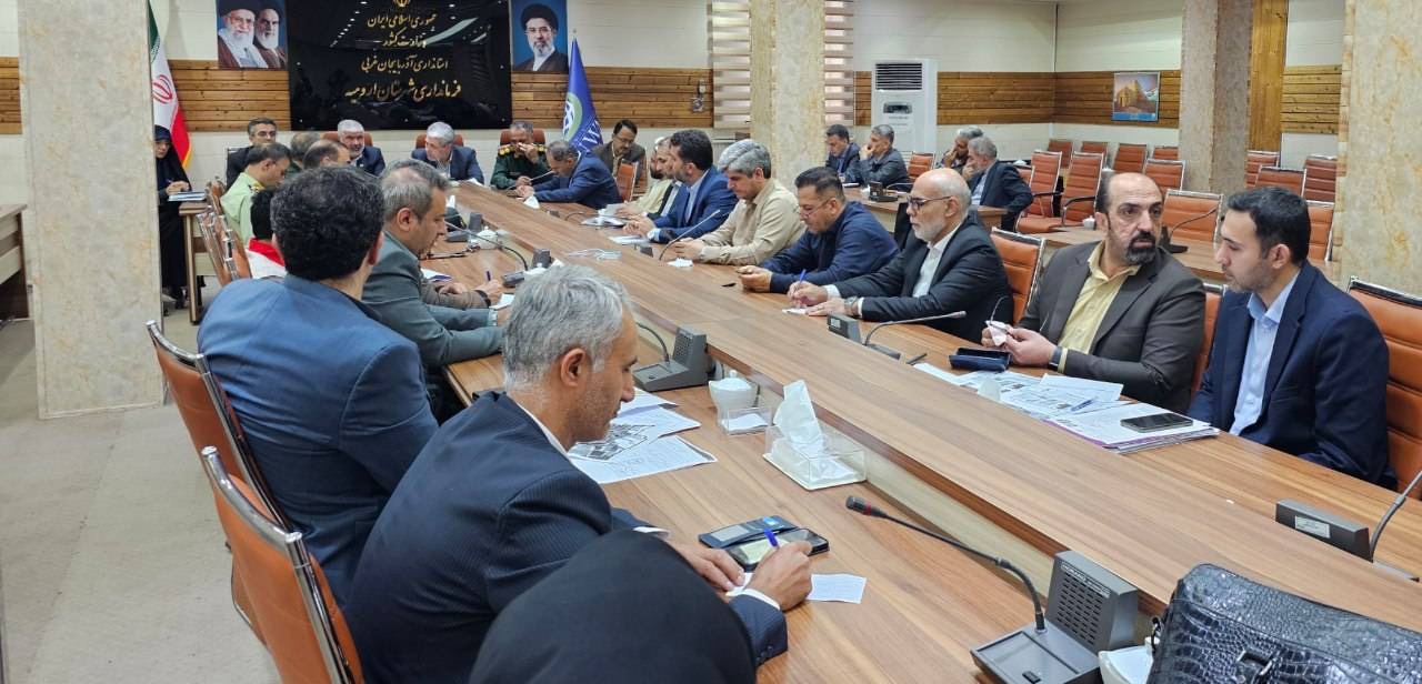 گزارش تصویری؛ مطالبات محله چلوچاپان ارومیه برای پیگیری زمانبندی شد