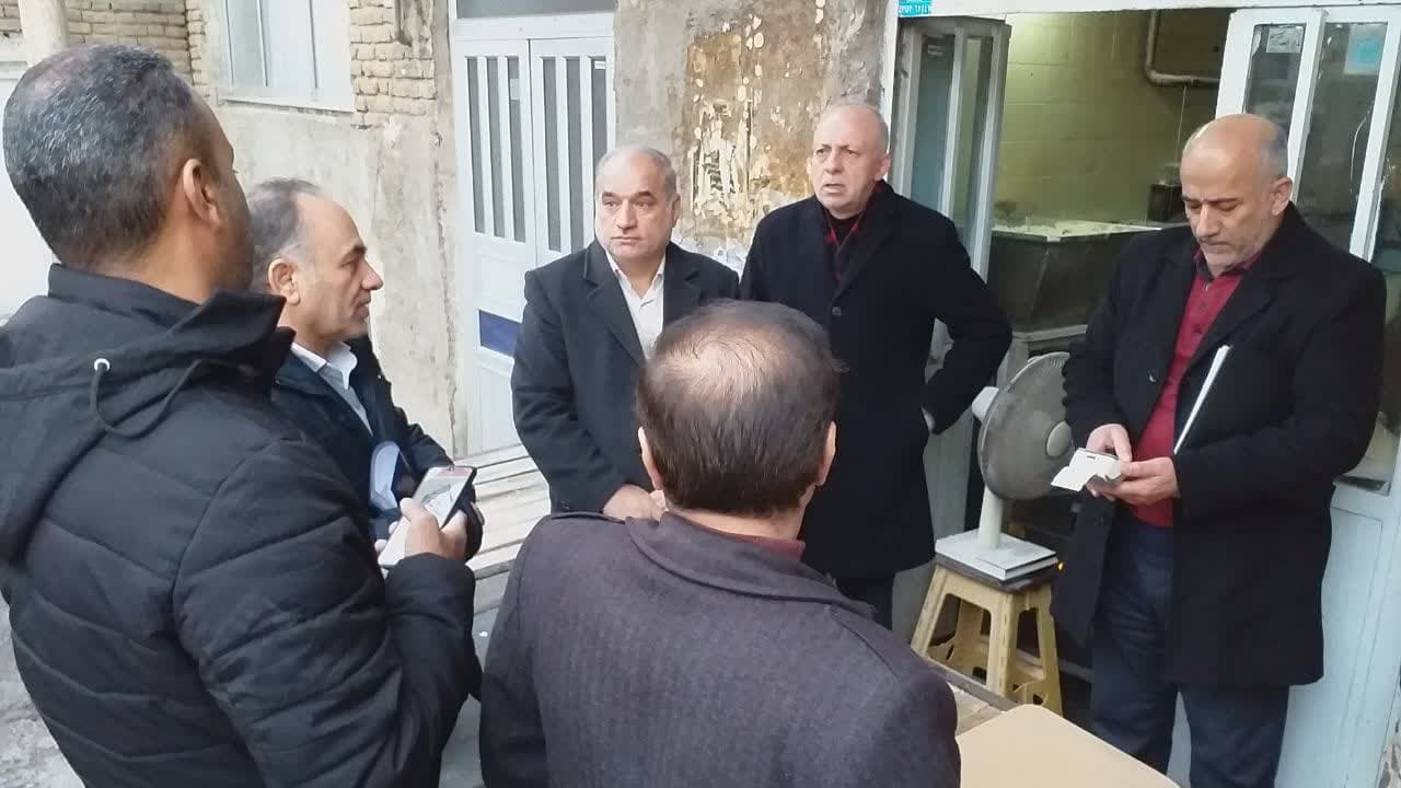 بازدید فرماندار شهرستان ارومیه از نانواییهای شهر ارومیه