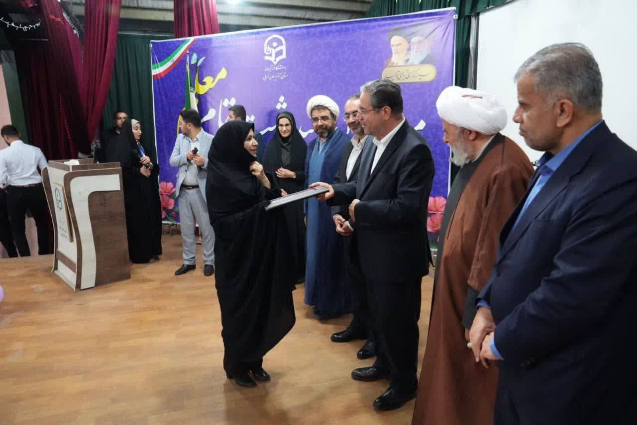 حضور استاندار آذربایجان‌غربی به همراه فرماندار شهرستان ارومیه در آیین گرامیداشت مقام معلم در دانشگاه فرهنگیان