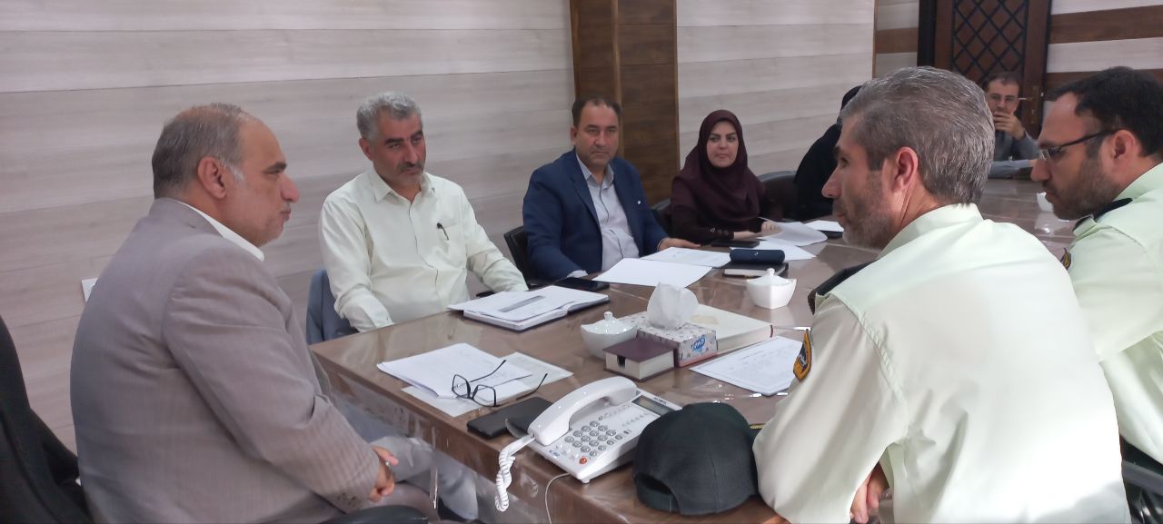 نشست هماندیشی نظارت بر فعالیت مراکز و آموزشگاه های علمی آزاد با حضور فرماندار شهرستان ارومیه برگزار شد