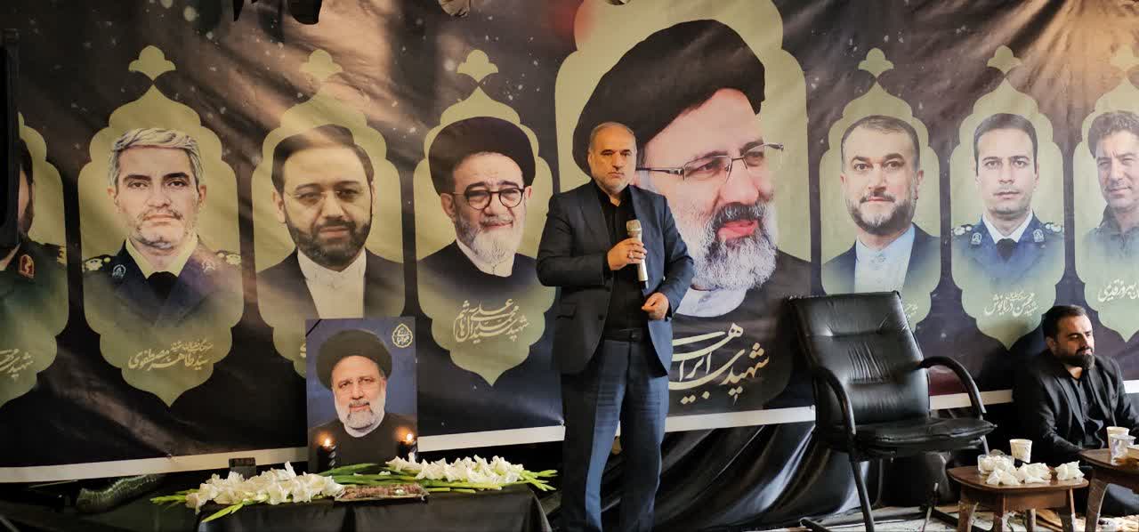 آلبوم تصویری / برگزاری مراسم بزرگداشت شهدای خدمت در حسینیه فرمانداری شهرستان ارومیه