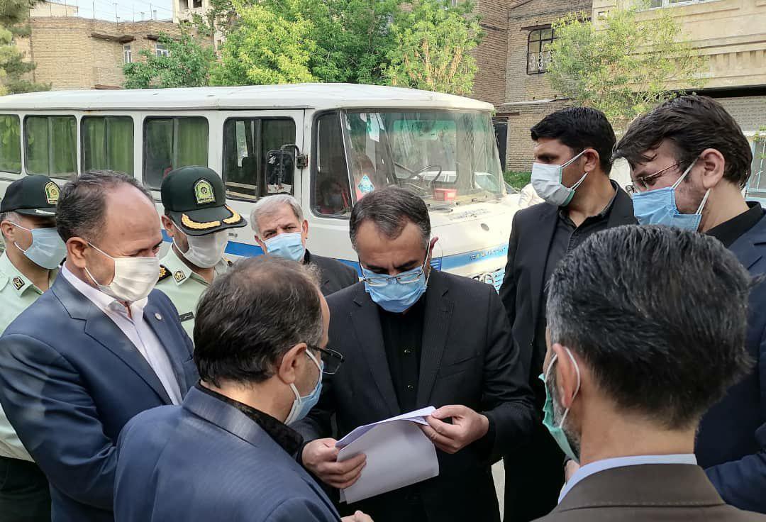 رسیدگی فرماندار ارومیه به مشکلات افراد بی سرپناه + تصاویر