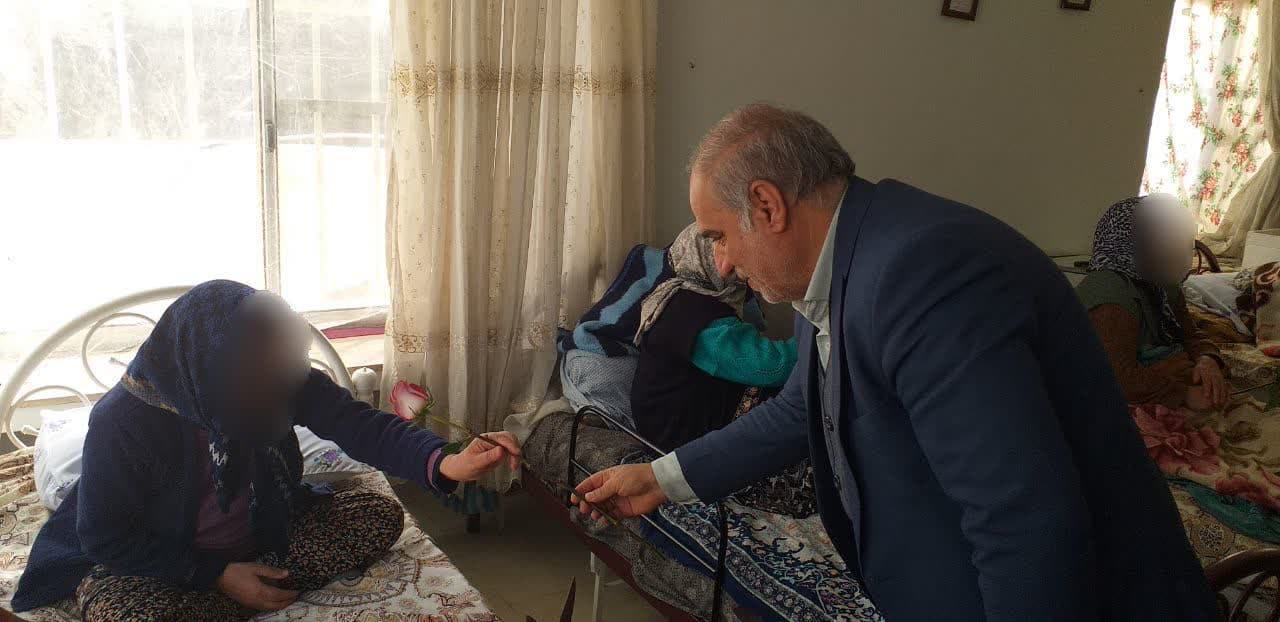 بازدید دکتر عماری فرماندار شهرستان ارومیه از مرکز خیریه و معلولین و سالمندان حضرت زهرا