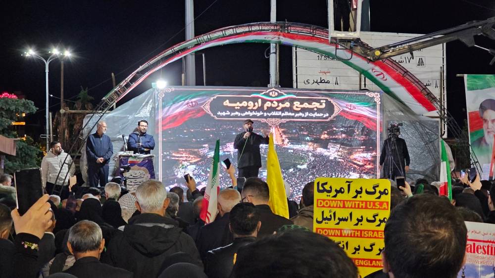 تداوم تجمع شبانه مردم ارومیه، مانور اقتدار مردمی و امنیت روانی در برابر جنگ روانی دشمن