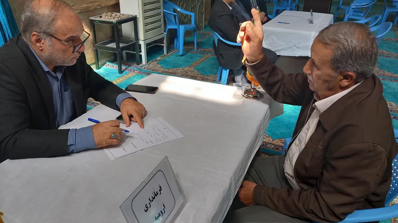 میز ارتباطات مردمی فرمانداری شهرستان ارومیه برگزار شد