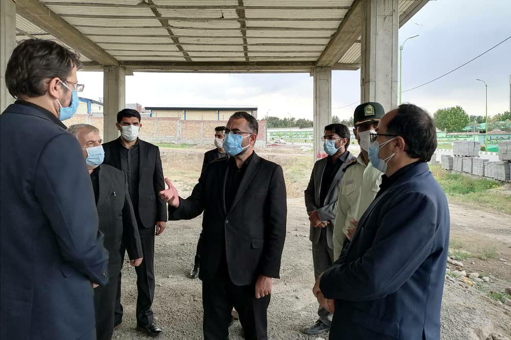 رسیدگی فرماندار ارومیه به مشکلات افراد بی سرپناه + تصاویر