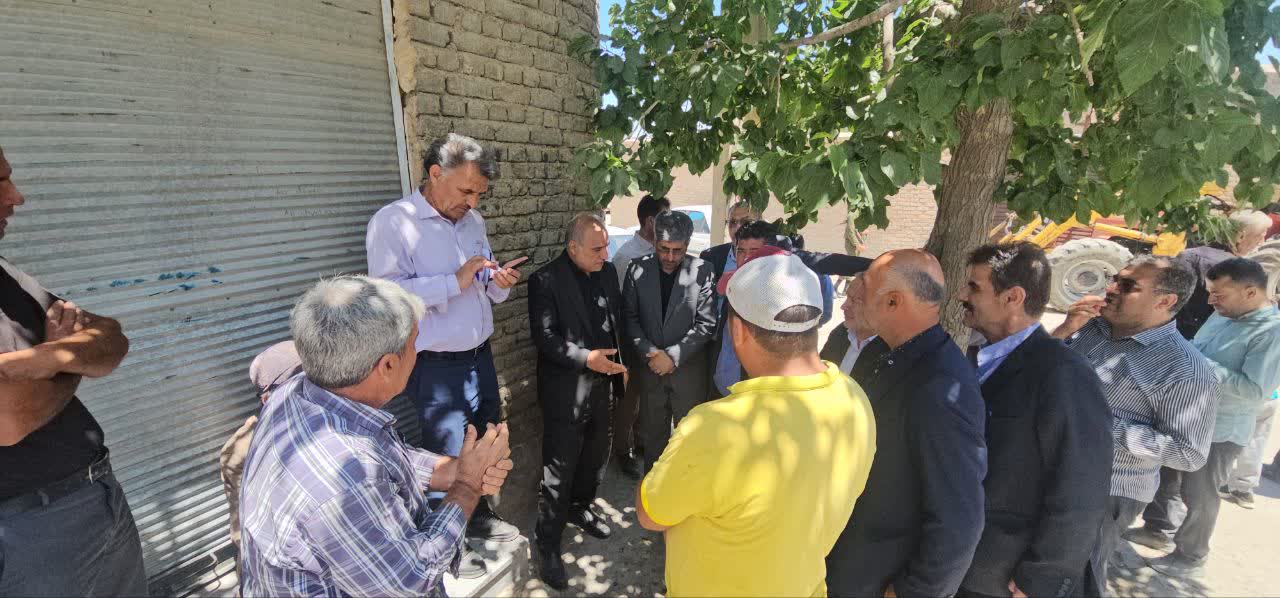 بازدید فرماندار ارومیه از روستای دیزج تکیه + آلبوم تصویری