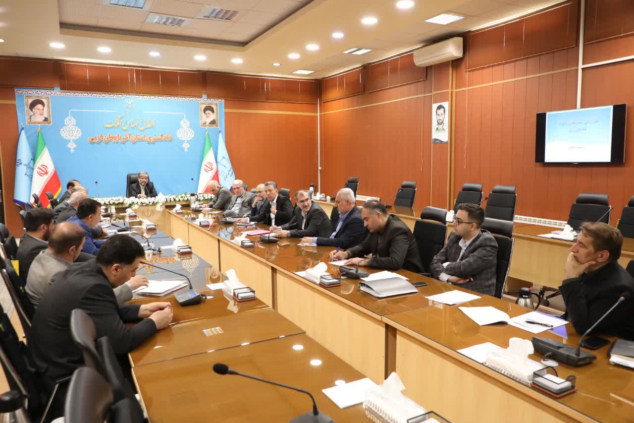 نشست مشترک مسئولان قضایی و اجرایی برای بررسی وضعیت بازار و کنترل قیمتها
