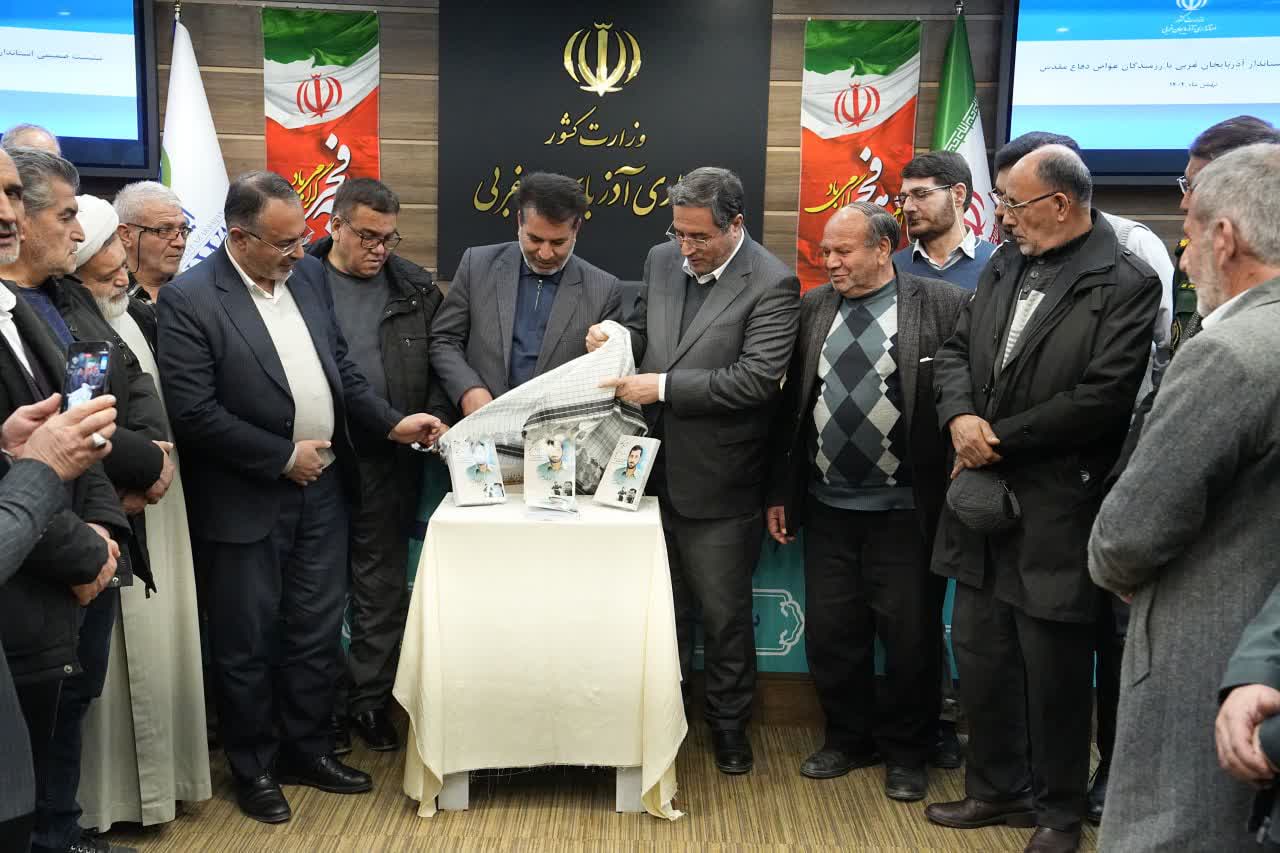 برگزاری نشست صمیمی استاندار آذربایجان‌غربی با رزمندگان غواص دفاع مقدس