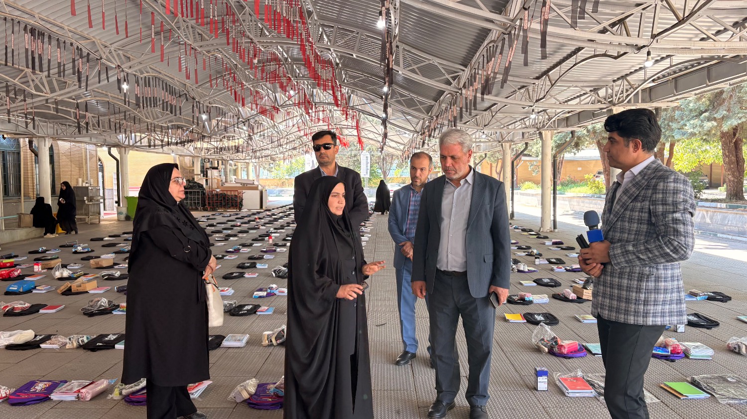 گزارش تصویری؛ آمادهسازی هزار بسته دانشآموزی برای ایتام و کودکان نیازمند ارومیه