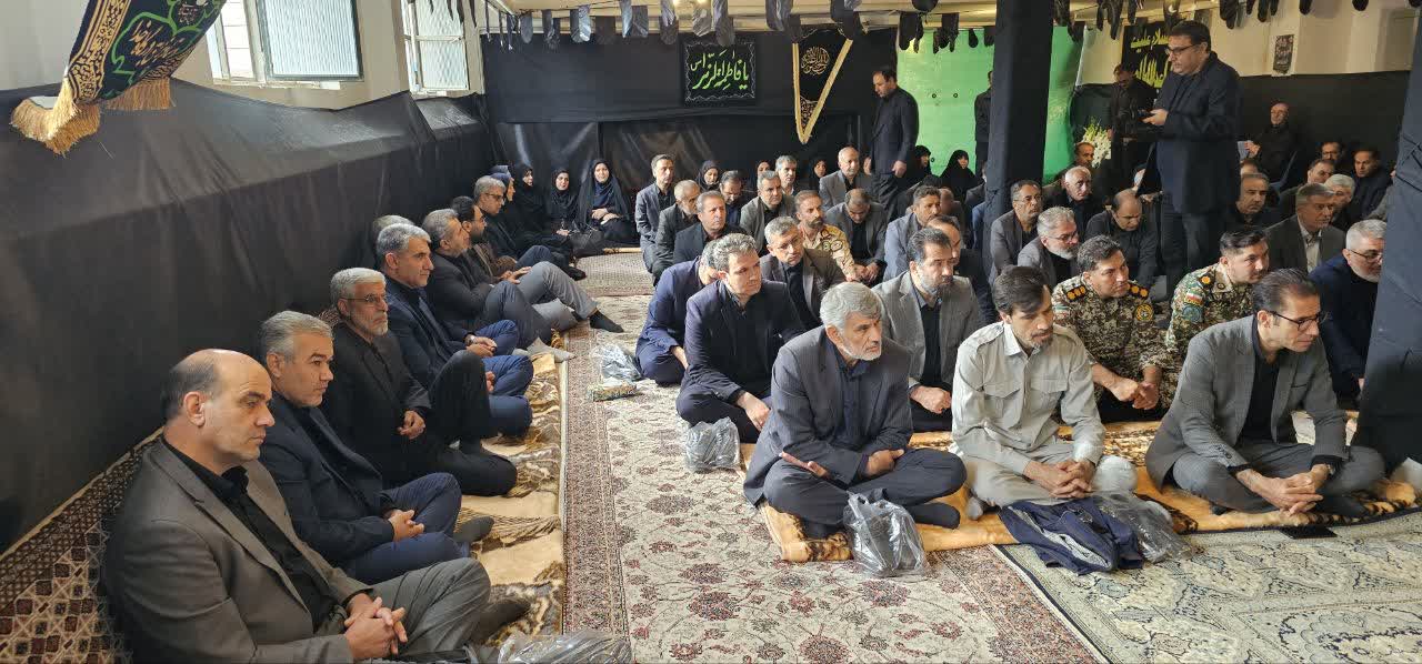 آلبوم تصویری / برگزاری مراسم بزرگداشت شهدای خدمت در حسینیه فرمانداری شهرستان ارومیه