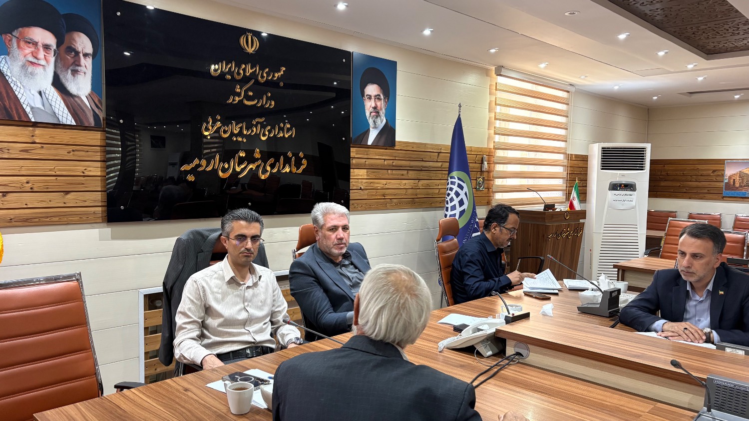 گزارش تصویری | ملاقات مردمی فرماندار ارومیه با شهروندان