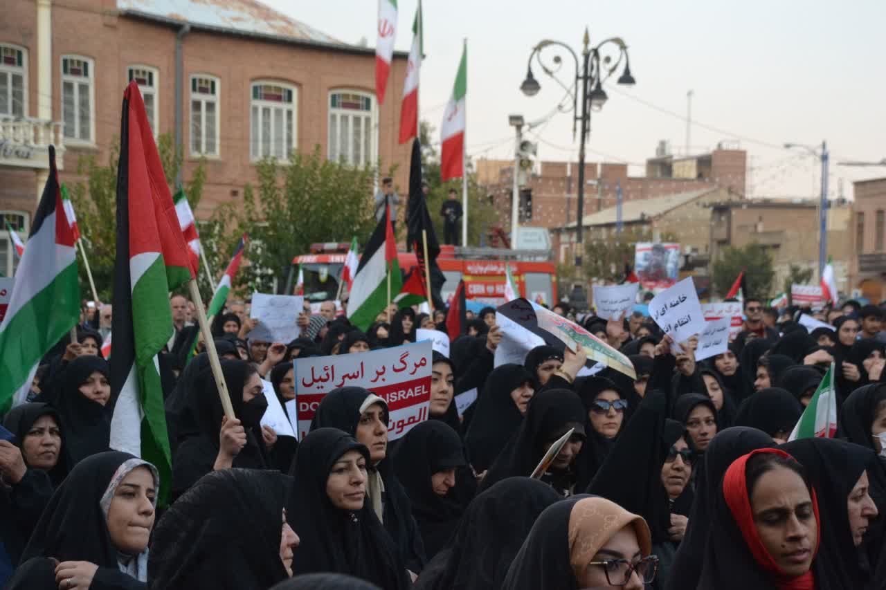 اجتماع عظیم مردمی