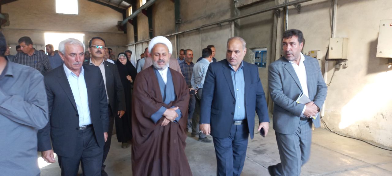 بازدید فرماندار شهرستان ارومیه از واحد گروه صنعتی کشاورزی اروم روستا