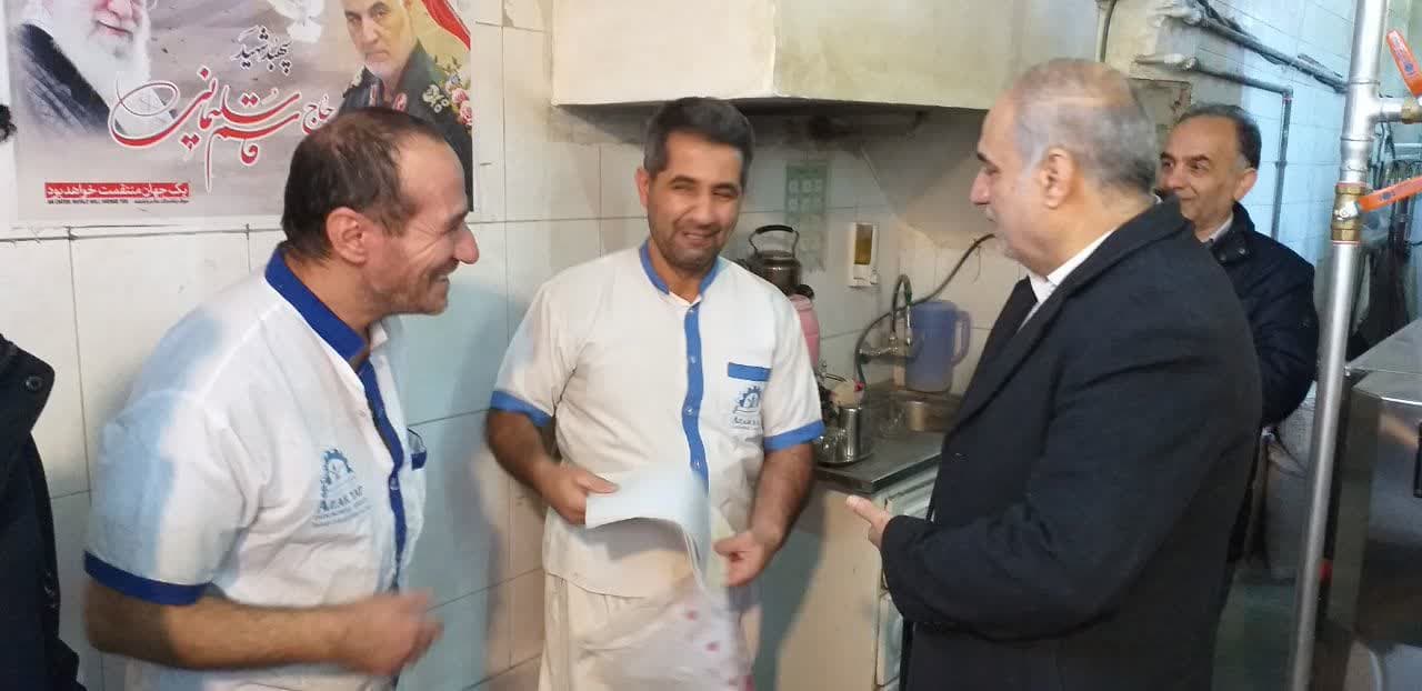 بازدید فرماندار شهرستان ارومیه از نانواییهای شهر ارومیه