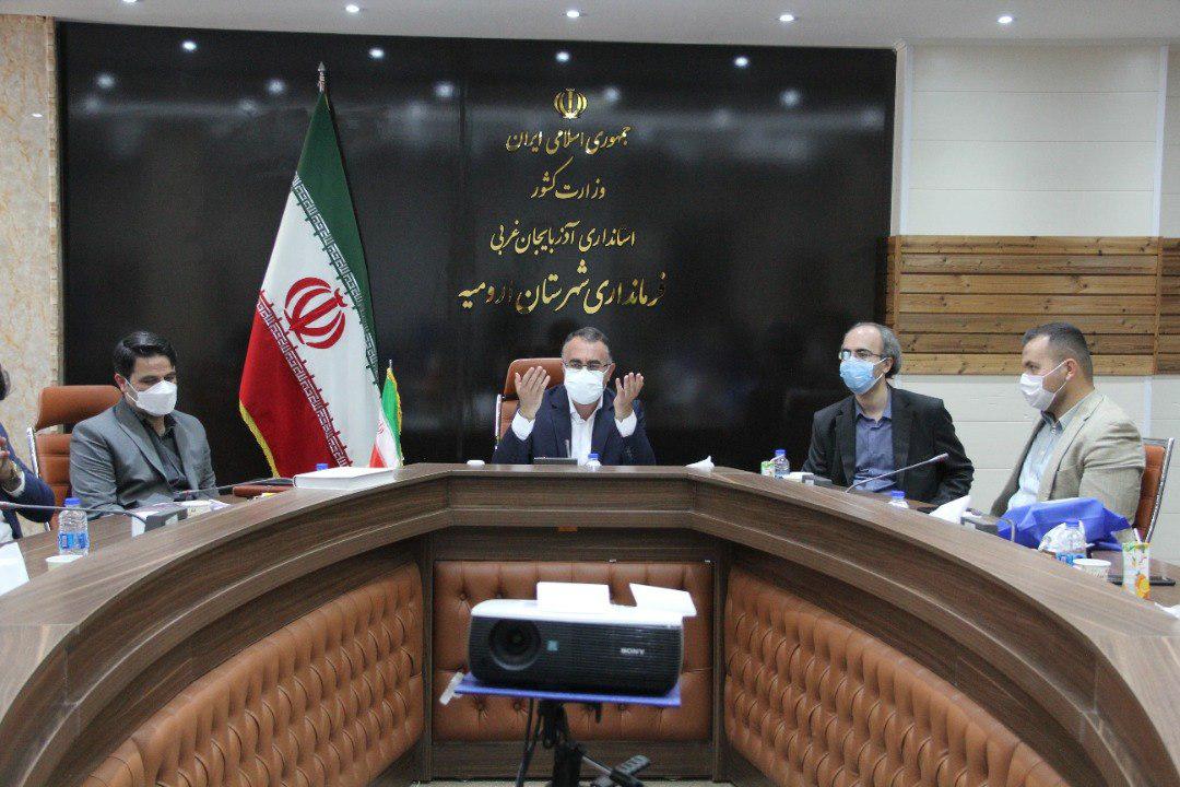 برگزاری نشست صمیمی فرماندار ارومیه با اصحاب رسانه و خبرنگاران شهرستان + تصاویر