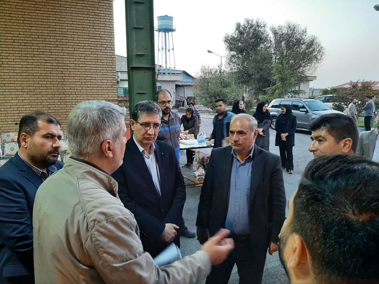 بازدید فرماندار شهرستان ارومیه از واحد تولیدی ورق پلاست غرب